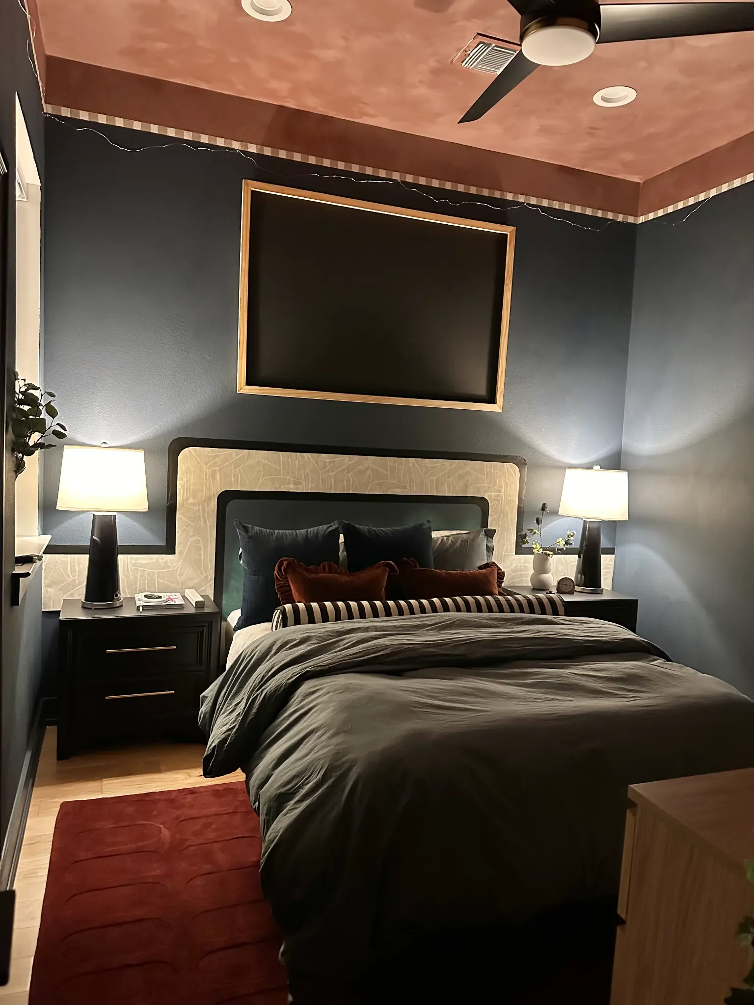 Sunlit Breakfast Nook